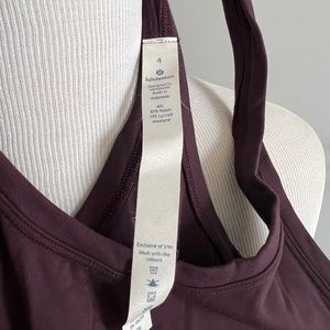 Lululemon tank size 4